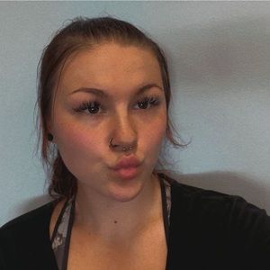 Meet your Posher, Savanna